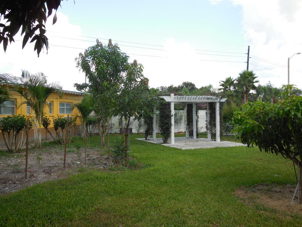 Tropicana Motel Wauchula Exteriör bild